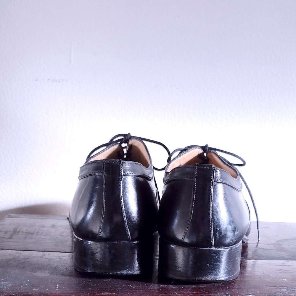 Ferragamo Oxfords Men's 8 or Women's 10 - Picture 2 of 7